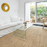 Contemporary 2Br Apt With Terrace In Nueva Andalucia \'The Golf Valley\'